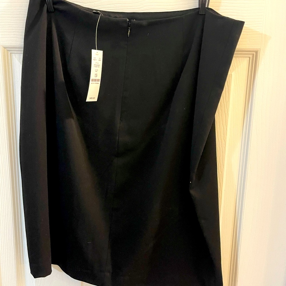 White House black market. All season pencil skirt